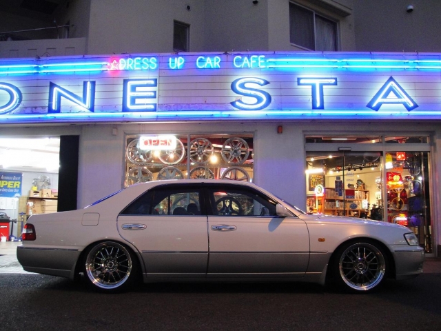 Rl Y33V[}