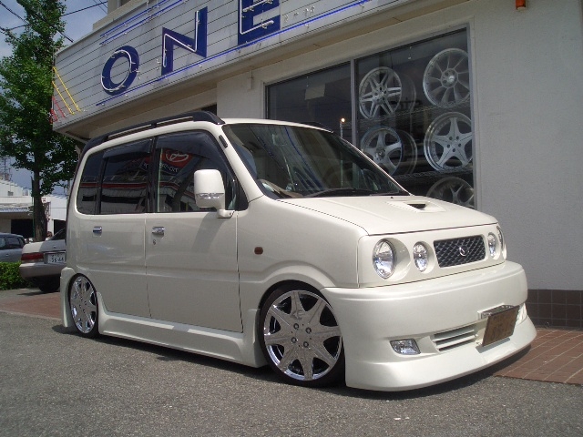 l L900n[u