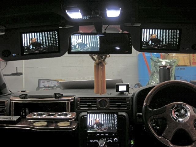 Jl Y32ZhbN
