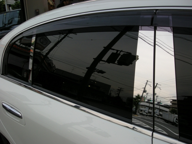 Wl F50V[}