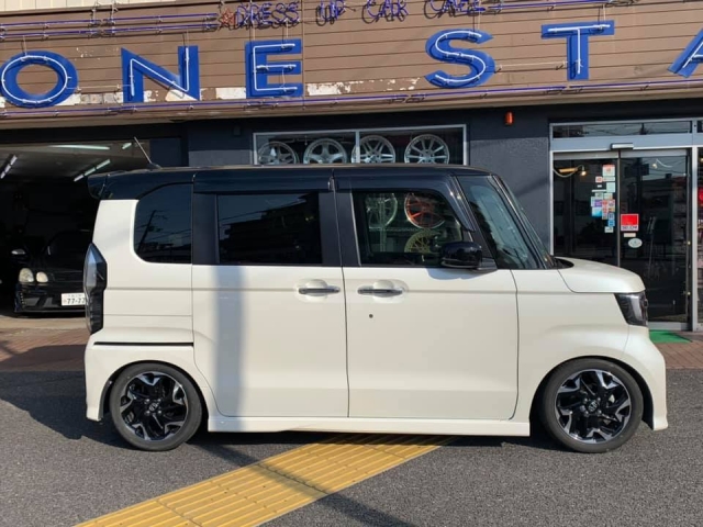 Sl N-BOX