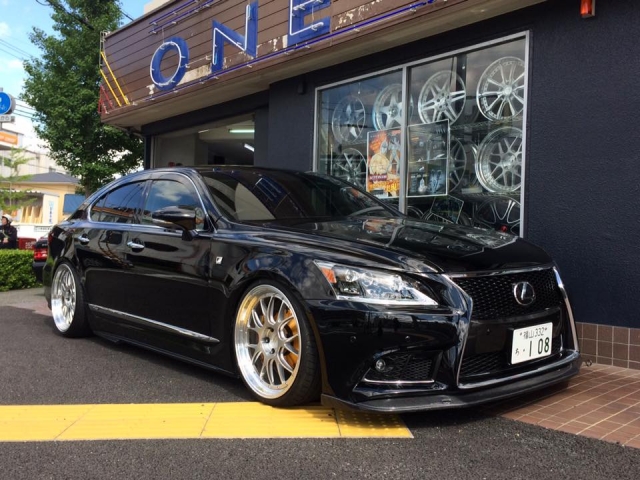 Xl LS600h (USF40)