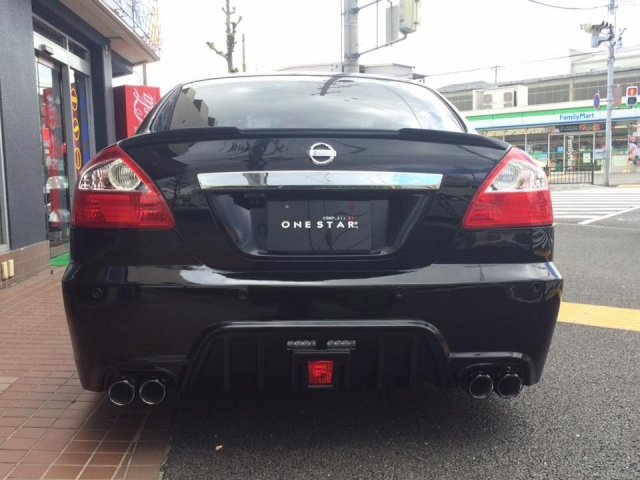 Rl F50V[}