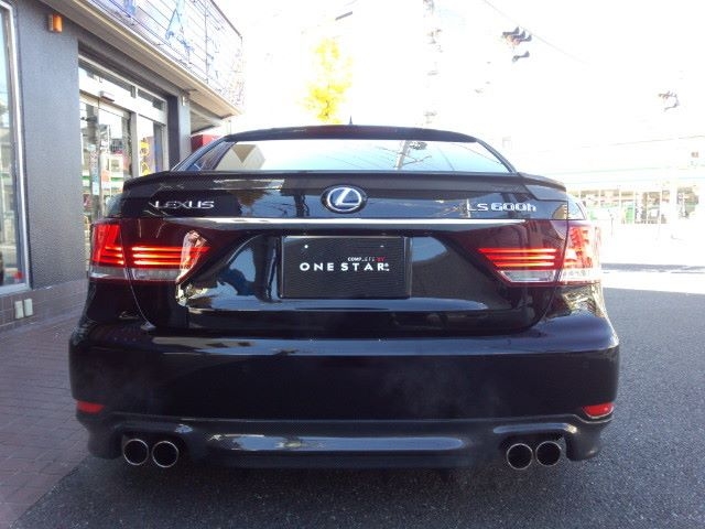 {l 40 LS600h F SPORT VIP CAR\ԗ